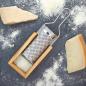 Preview: Parmesan Box mit Reibe, Edelstahl, Olivenholz 15 x 7 x 8,5 cm Preview: Parmesan Box mit Reibe, Edelstahl, Olivenholz 15 x 7 x 8,5 cm