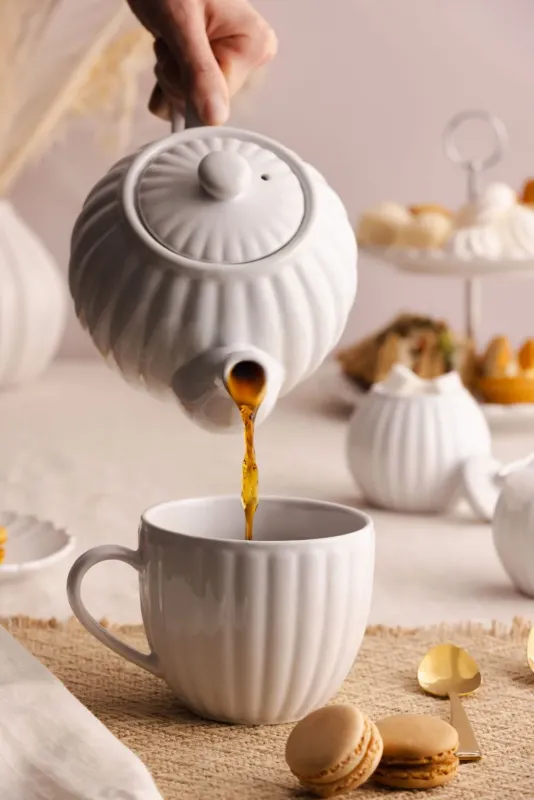 TEETASSE LUXE, WEISS 460 ml Price & Kensington