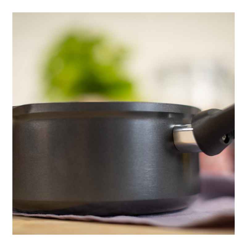 Preview: Easy Induction Milchpfanne Antihaftbeschichtet 16cm Kuhn Rikon