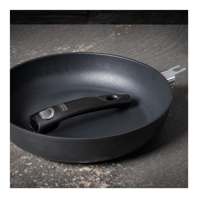 Preview: TITANIO STAR Bratpfanne abnehmbarer Stiel Ø 28 cm