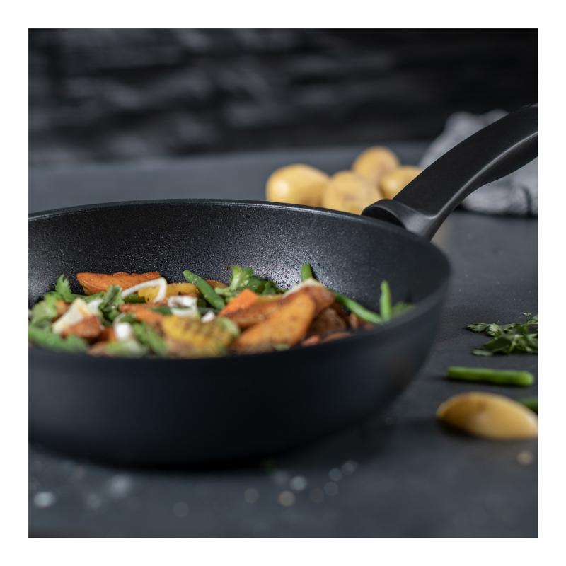 Preview: TITANIO STAR Bratpfanne hoch Ø 28 cm