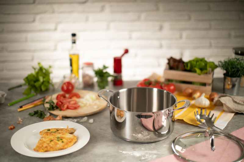 ALLROUND Kochtopf 4.1 L · Ø 22 cm