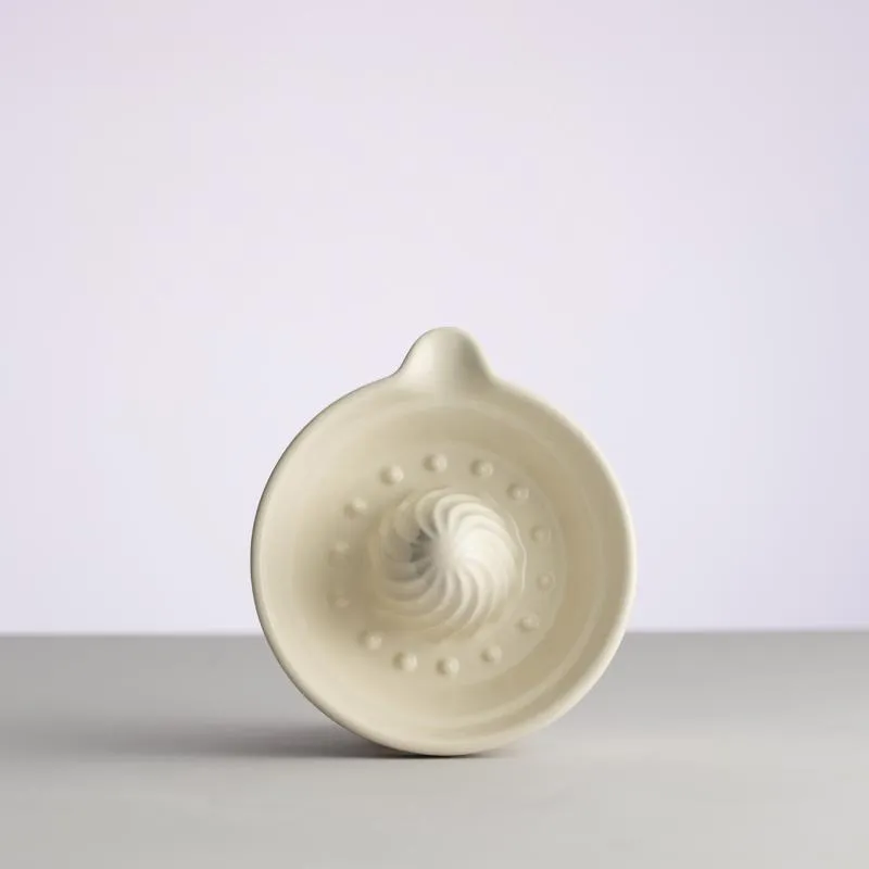 Zitruspresse/ Entsafter 3in1, 550 ml aus Steingut