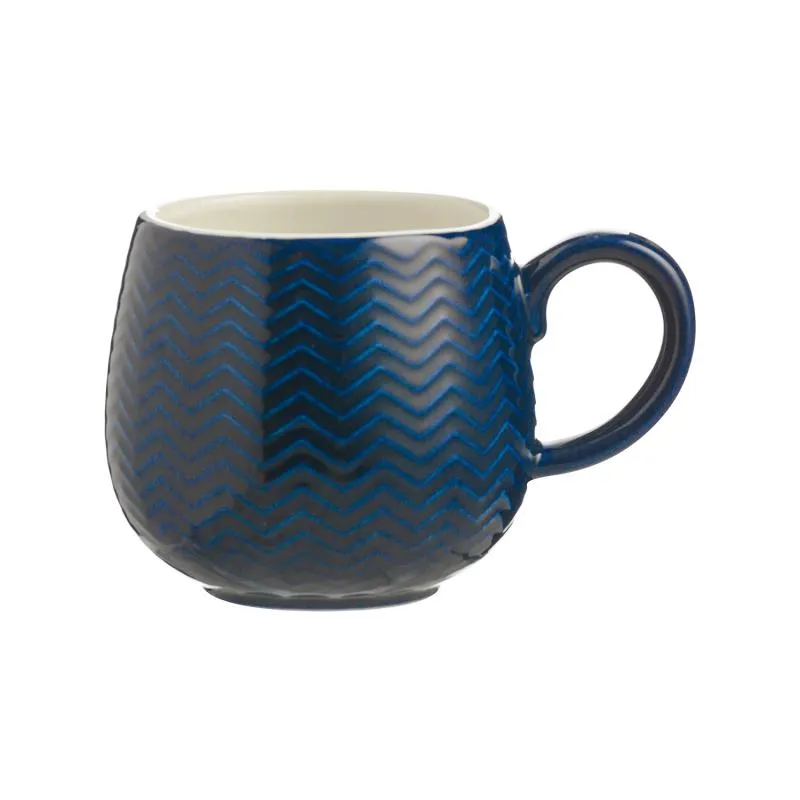 Tasse mit geprägtem Zickzack, blau, 350 ml