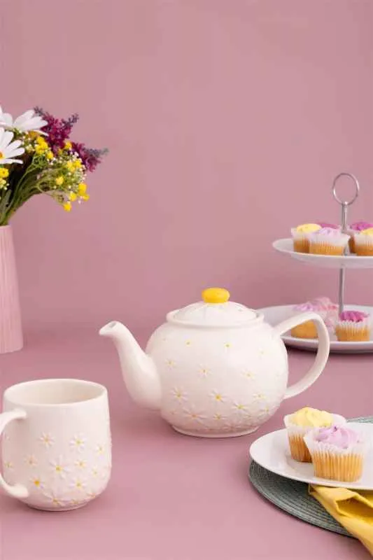 Teetasse, Daisy mit Gänseblümchen