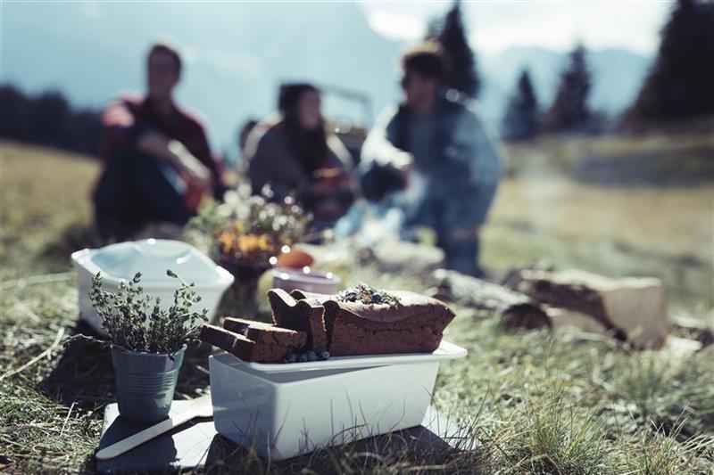 TERRINE MIT DECKEL/TABLETT 60 cl Weiss