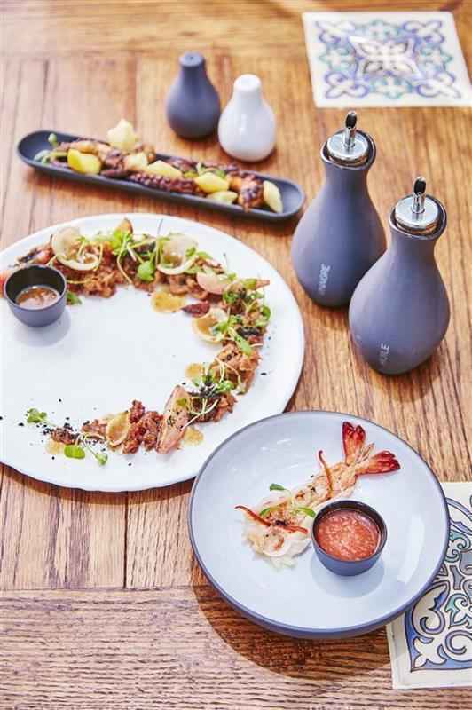 Preview: LIKID ECLIP. FLASCHE MIT AUSGIESSER Schieferstein ohne Schrift 25 cl