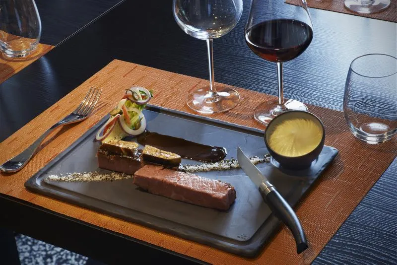 STEAKTELLER & BURGERTELLER 33 x 24 cm in Schieferoptik