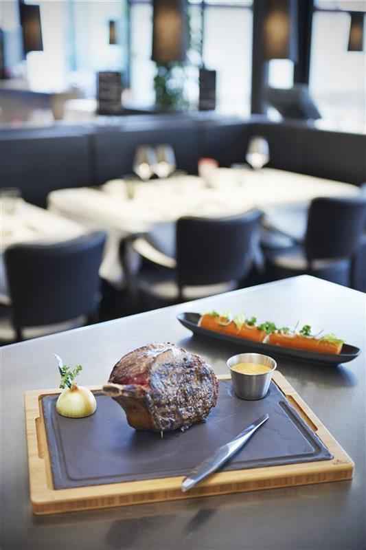 Preview: STEAKTELLER & BURGERTELLER 33 x 24 cm in Schieferoptik