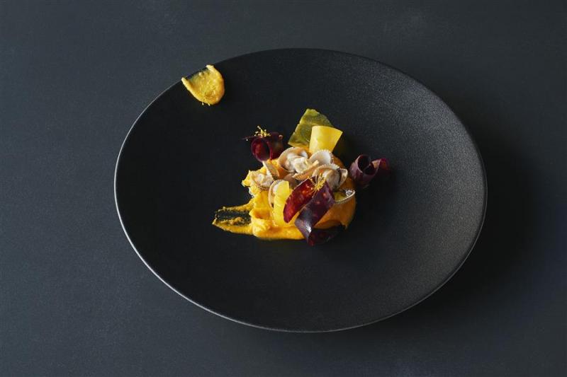 Preview: EQUINOXE FLACHER TELLER/PLATZTELLER 31,5 cm Gusseisener optik