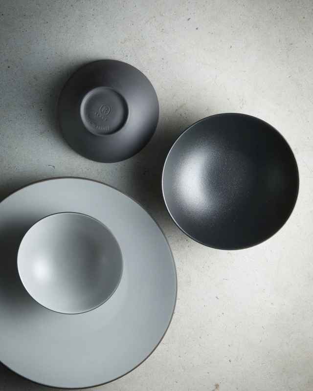 Preview: EQUINOXE BUFFETSCHALE, GROSS 33,5 cm Pfeffer