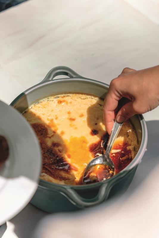 Preview: RUNDE INDUKTIONSKASSEROLLE 22 CM MIT GLASDECKEL Wolkengrau + Glas