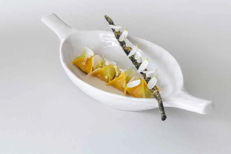 YLI POD-SERVIERSCHALE 33 CM Alabaster Weiss