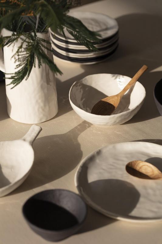 Preview: YLI WASSERKRUG/ PITCHER/ VASE 1,2 L Alabaster Weiss