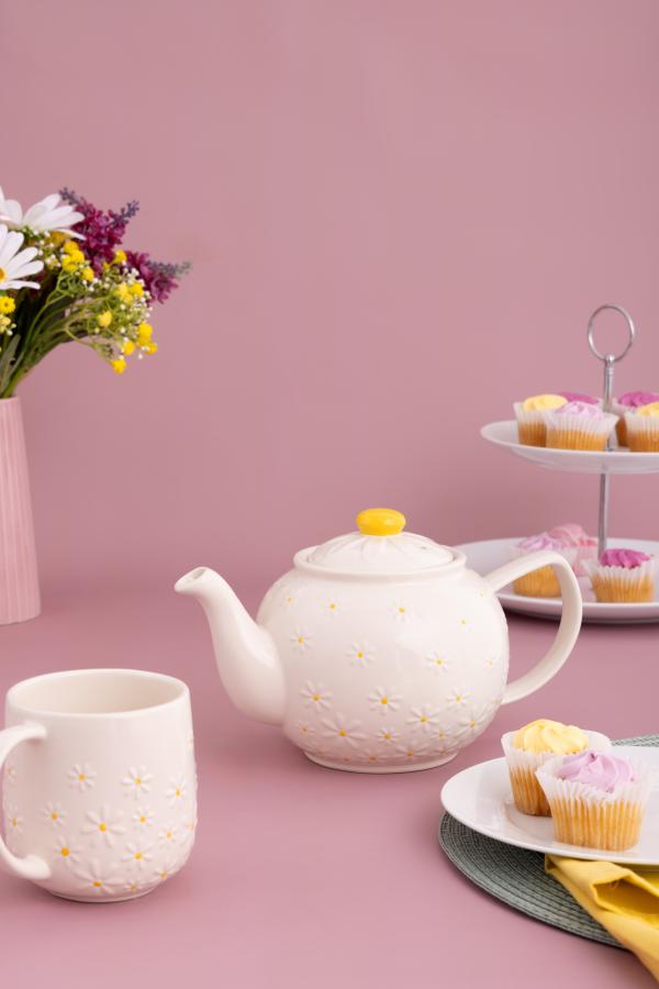 Teetasse, Daisy mit Gänseblümchen