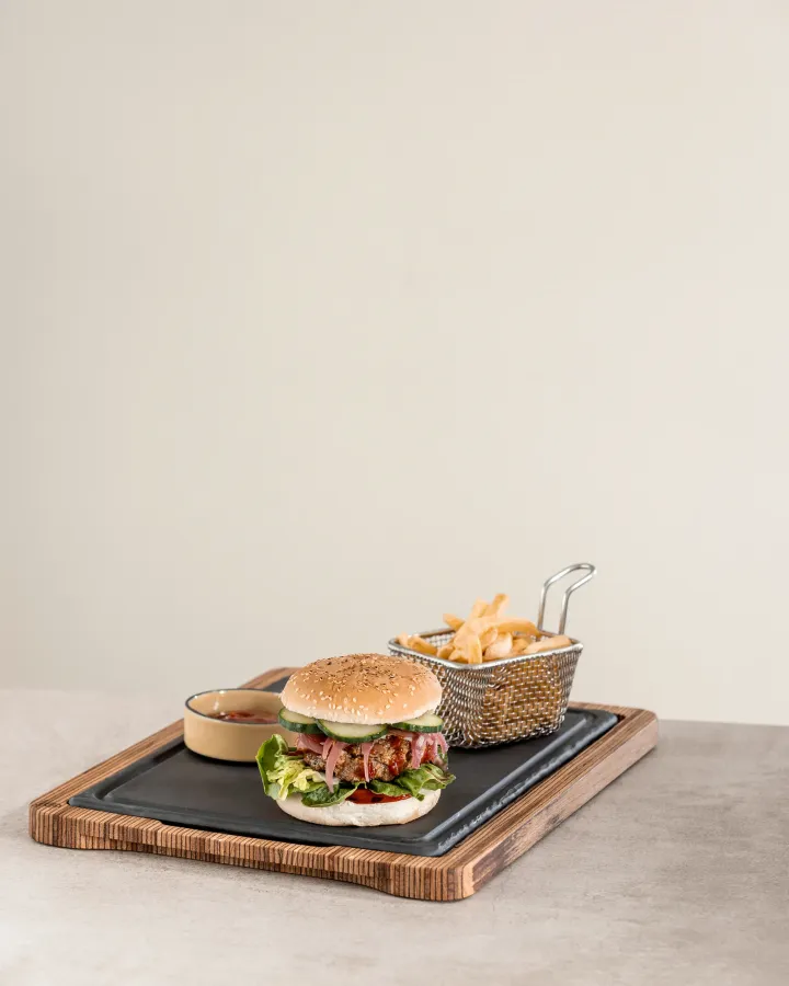 BAMBUS HOLZTABLETT 37 x 24 cm, 2 - fach unterteilt für Steakteller 20 x 20 cm 