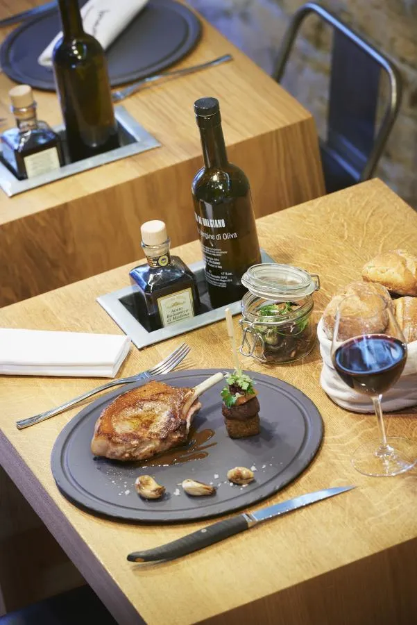 RUNDER STEAKTELLER 30 cm Schieferoptik