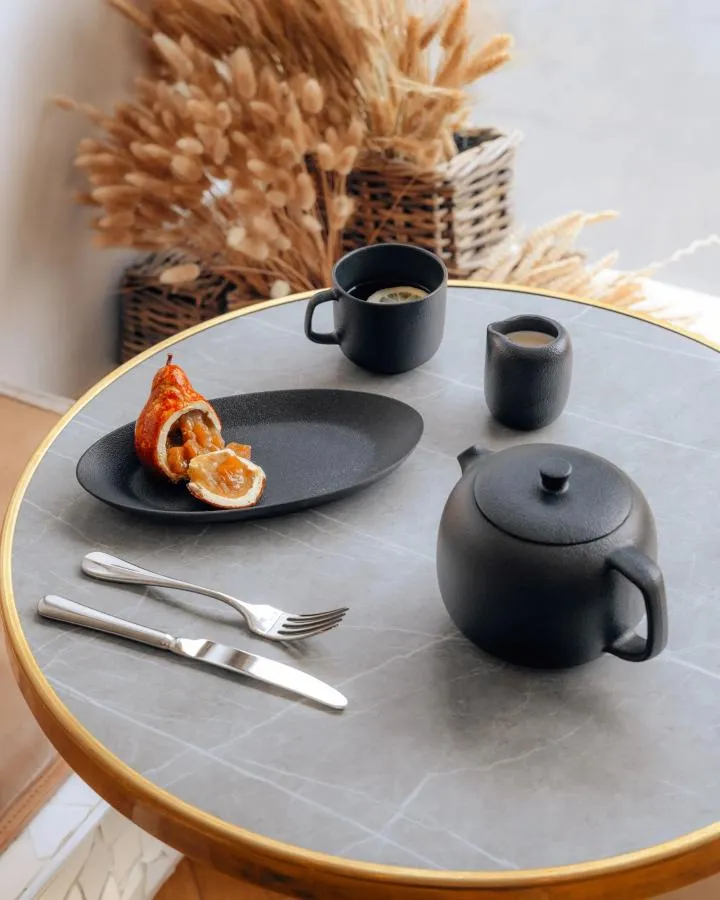 EQUINOXE TEETASSE MIT UNTERTASSE 200 ml Pfeffer