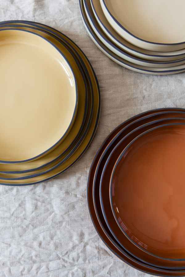 CARACTERE FLACHER TELLER 26 cm Muskatnuss