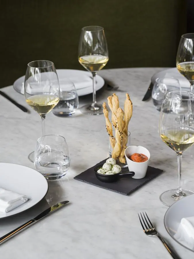 EQUINOXE FLACHER TELLER 28 cm Weiss Kumulus