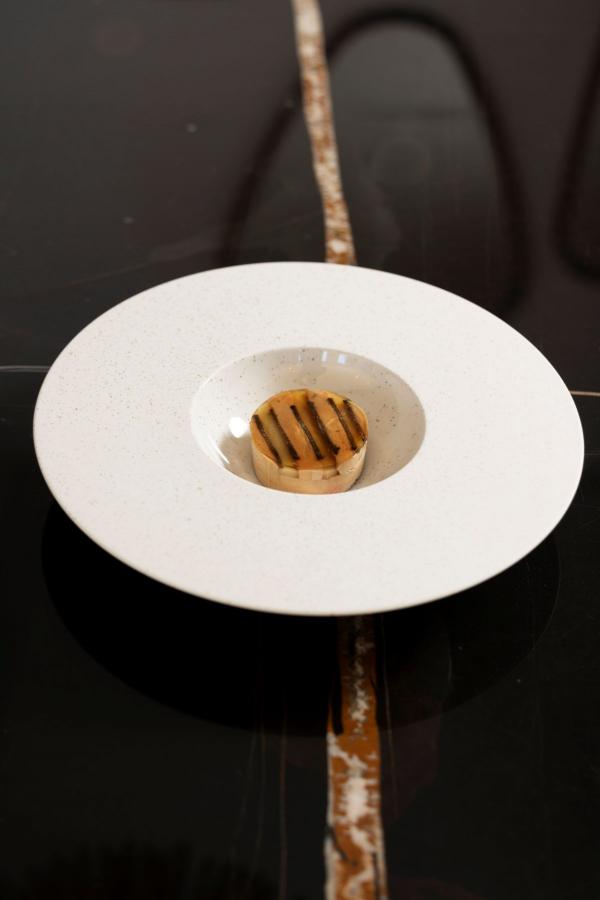 SPHERE KUGEL-TELLER Alabaster Weiss Cosmos Gold Ø 30,5 cm