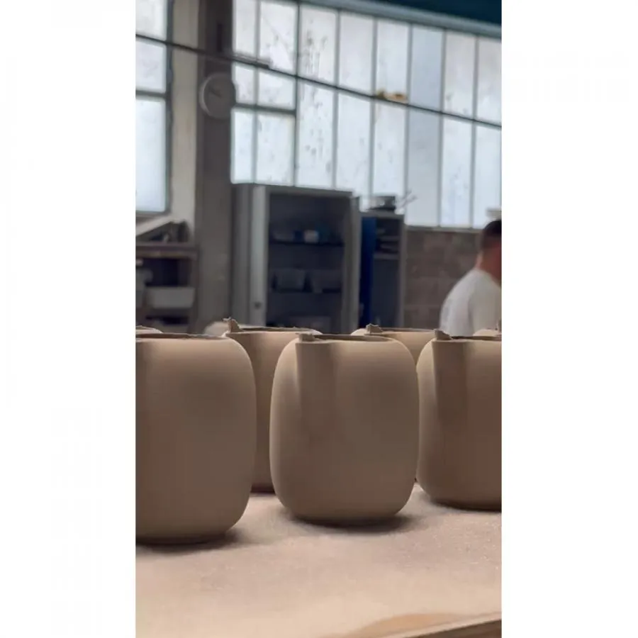 EQUINOXE SAHNE-GIESSER 120 ml Weiss Kumulus