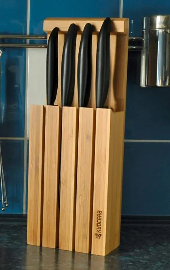 Bamboo Messer Block mit 4 GEN Black Messern Bamboo Messer Block mit 4 GEN Black Messern
