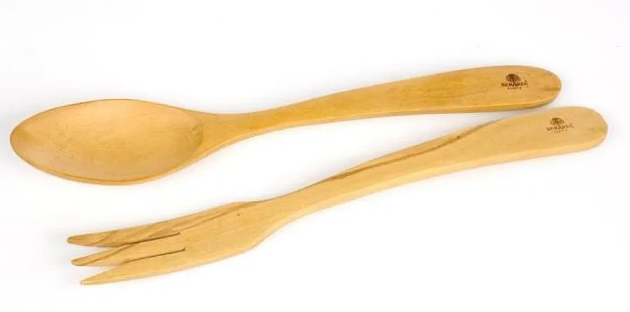 Gebogenes Salatbesteck 30 cm "CONTOUR" Olivenholz Gebogenes Salatbesteck 30 cm "CONTOUR" Olivenholz